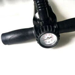 Bester Verkauf ✔️ NEMAXX Premium Handpumpe Für Stand Up Paddle Board Mit Manometer Bis 25 Psi, Hand Pumpe & Luftpumpe - SUP Boards, Kit, Schlauchboote Für Alle Hochdruckventile, Schwarz 😉