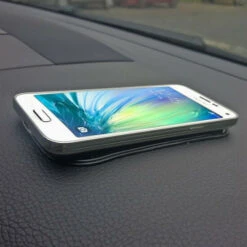 Auslauf 🎁 1x Nemaxx Antirutsch-Pad Black Gecko - Starke Haftung Für Ihr Handy Dank KFZ Halterung ✔️ -Nemaxx Verkäufe unnamed file 512